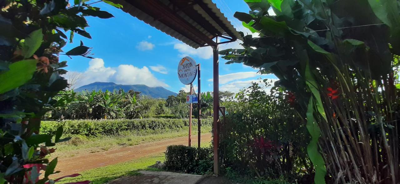 Jardin Entre Montanas Bed & Breakfast Bijagua Dış mekan fotoğraf