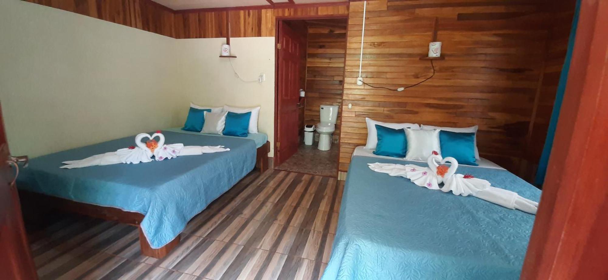 Jardin Entre Montanas Bed & Breakfast Bijagua Dış mekan fotoğraf